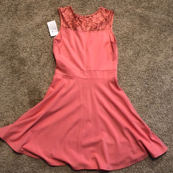 Dress - Picture 2 of 2